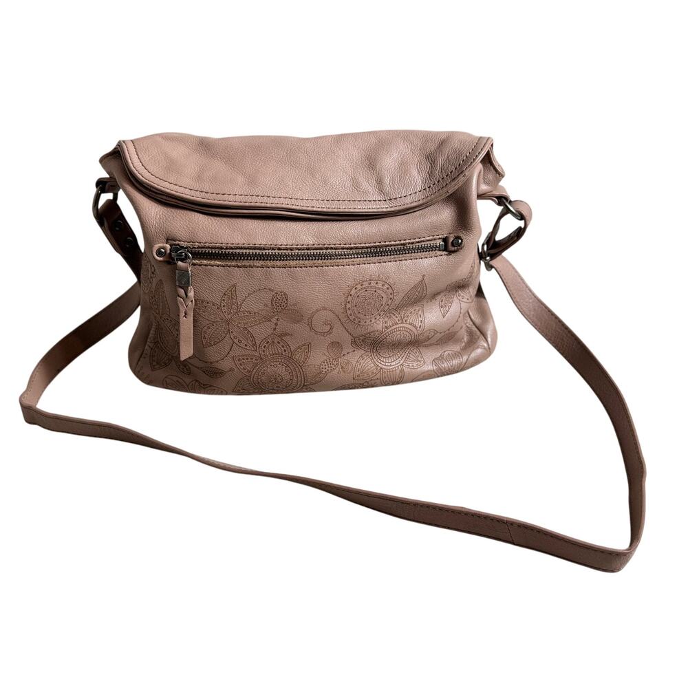 The Sak Mandala beige leather purse embossed floral pattern tan shoulder bag